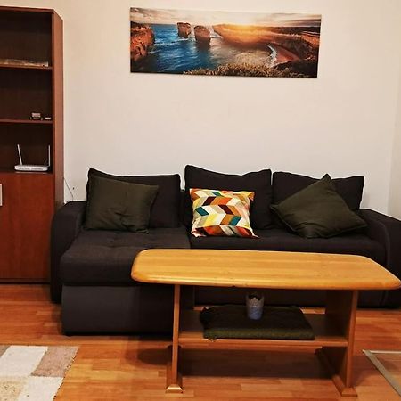 Zoeld Orom Apartman Lakas Göd المظهر الخارجي الصورة