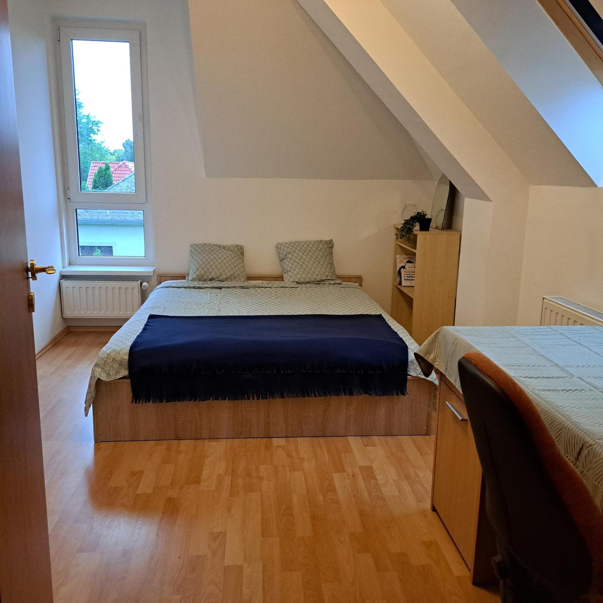 Zoeld Orom Apartman Lakas Göd المظهر الخارجي الصورة